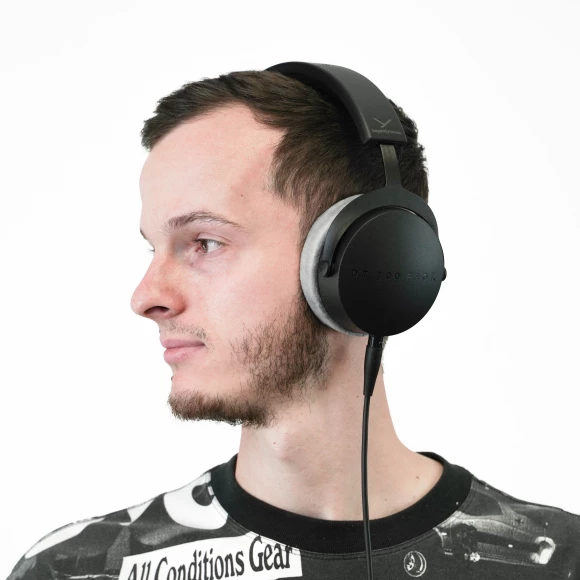 Навушники Beyerdynamic DT 700 Pro X купити, ціна. Відгуки на