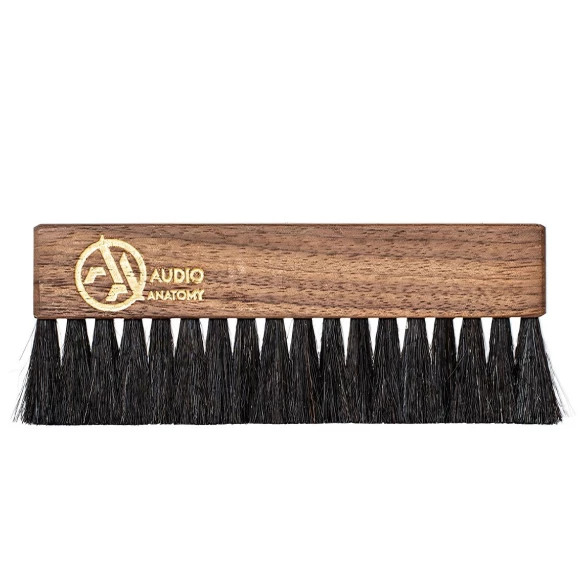 Щетка Audio Anatomy Walnut Wood Brush With Antistatic Goat And Nylon Fiber - Deluxe Dry & Wet Cleaning