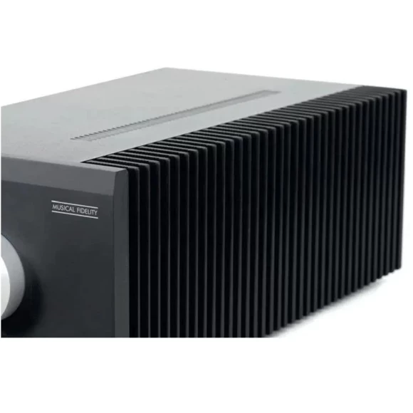 Интегральный усилитель Musical Fidelity M8-xi (4)