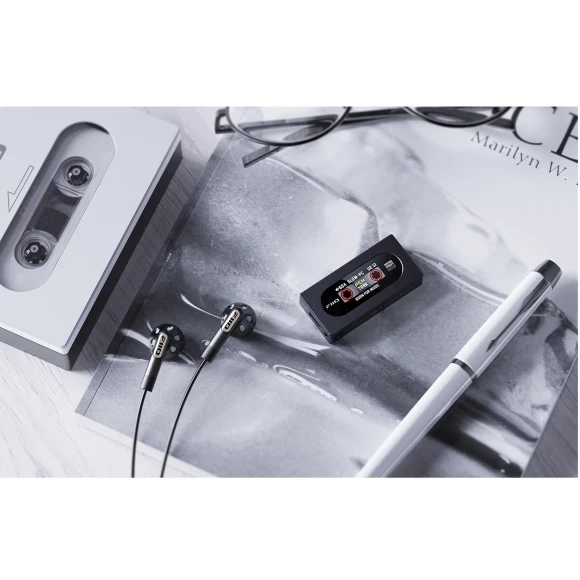ЦАП и усилитель FiiO KA15 Black - Soundmag