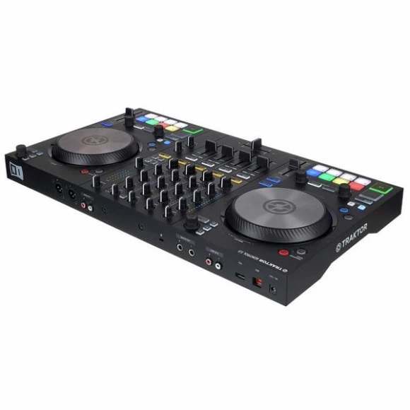 DJ Контроллер Native Instruments Traktor Kontrol S3 - Soundmag