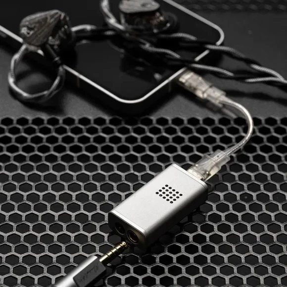 ЦАП и усилитель Moondrop Dawn Pro 2 - Soundmag