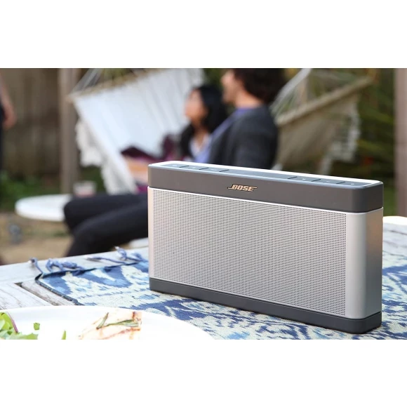 BOSE soundlink Bluetooth speakrⅢ Акустика BOSE SoundLink Bluetooth Speaker III с Чехлом