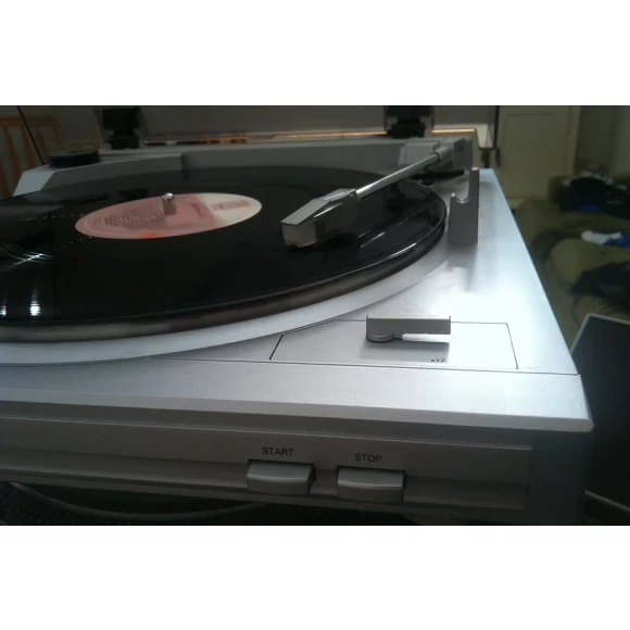 Вініловий програвач Denon DP-29F купити, ціна, відгуки на Denon DP