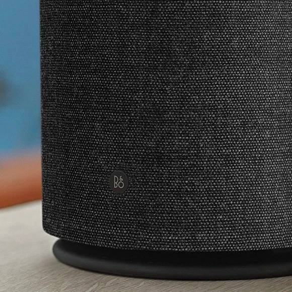 Мультимедийная акустика Bang & Olufsen BeoPlay M5 Black купить в
