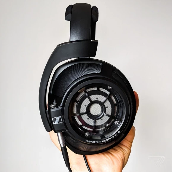 Sennheiser ゼンハイザー HD 820 Amazon.co.jp: ゼンハイザー 密閉型 ヘッドホン HD 820 ブラック