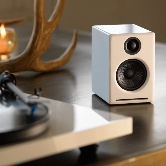Акустика AudioEngine A2+ Hi-gloss White купить, цена, отзывы на